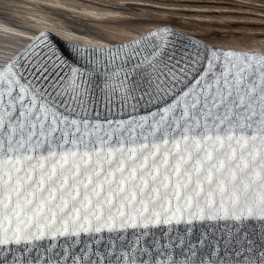Men's Cozy Crewneck Sweater size XXL - Picture 3 of 8